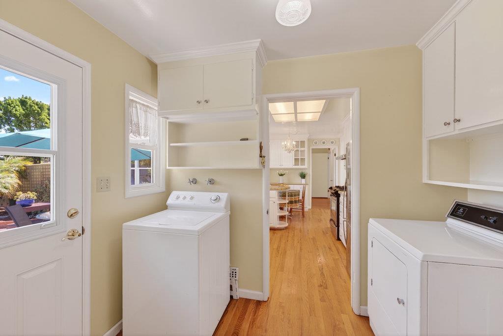 Detail Gallery Image 14 of 41 For 512 California Ave, Santa Cruz,  CA 95060 - 3 Beds | 2 Baths
