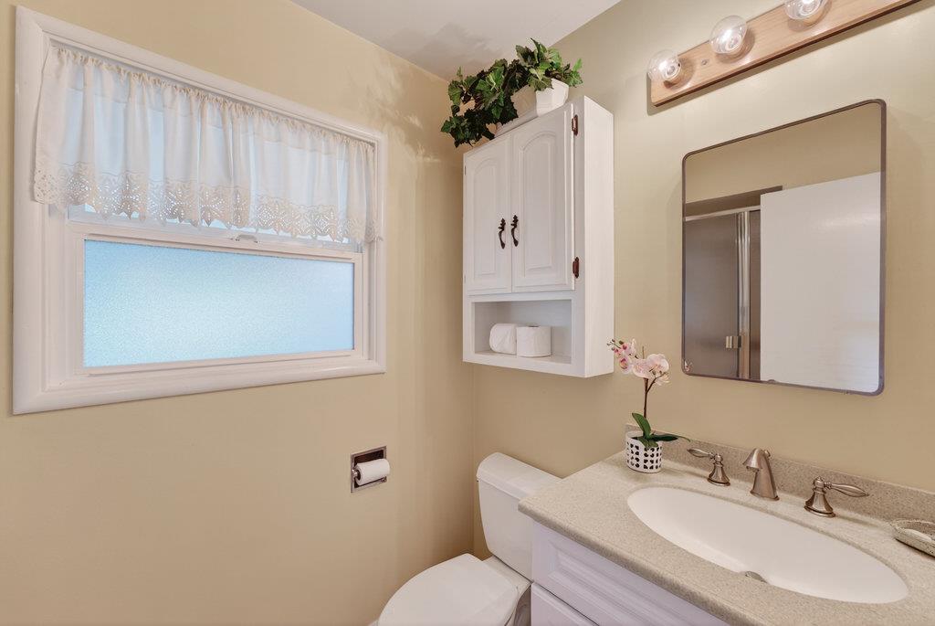 Detail Gallery Image 15 of 41 For 512 California Ave, Santa Cruz,  CA 95060 - 3 Beds | 2 Baths