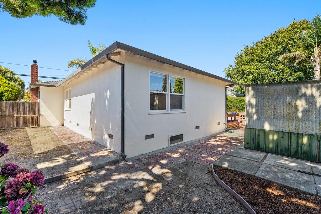 Detail Gallery Image 30 of 41 For 512 California Ave, Santa Cruz,  CA 95060 - 3 Beds | 2 Baths