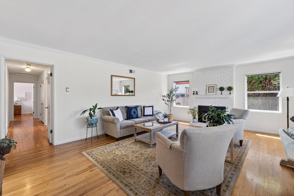 Detail Gallery Image 4 of 41 For 512 California Ave, Santa Cruz,  CA 95060 - 3 Beds | 2 Baths