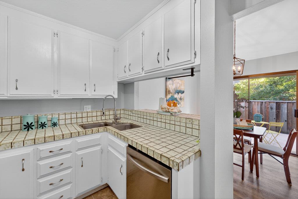 Detail Gallery Image 12 of 36 For 6244 Cabot Ct, Aptos,  CA 95003 - 2 Beds | 2 Baths