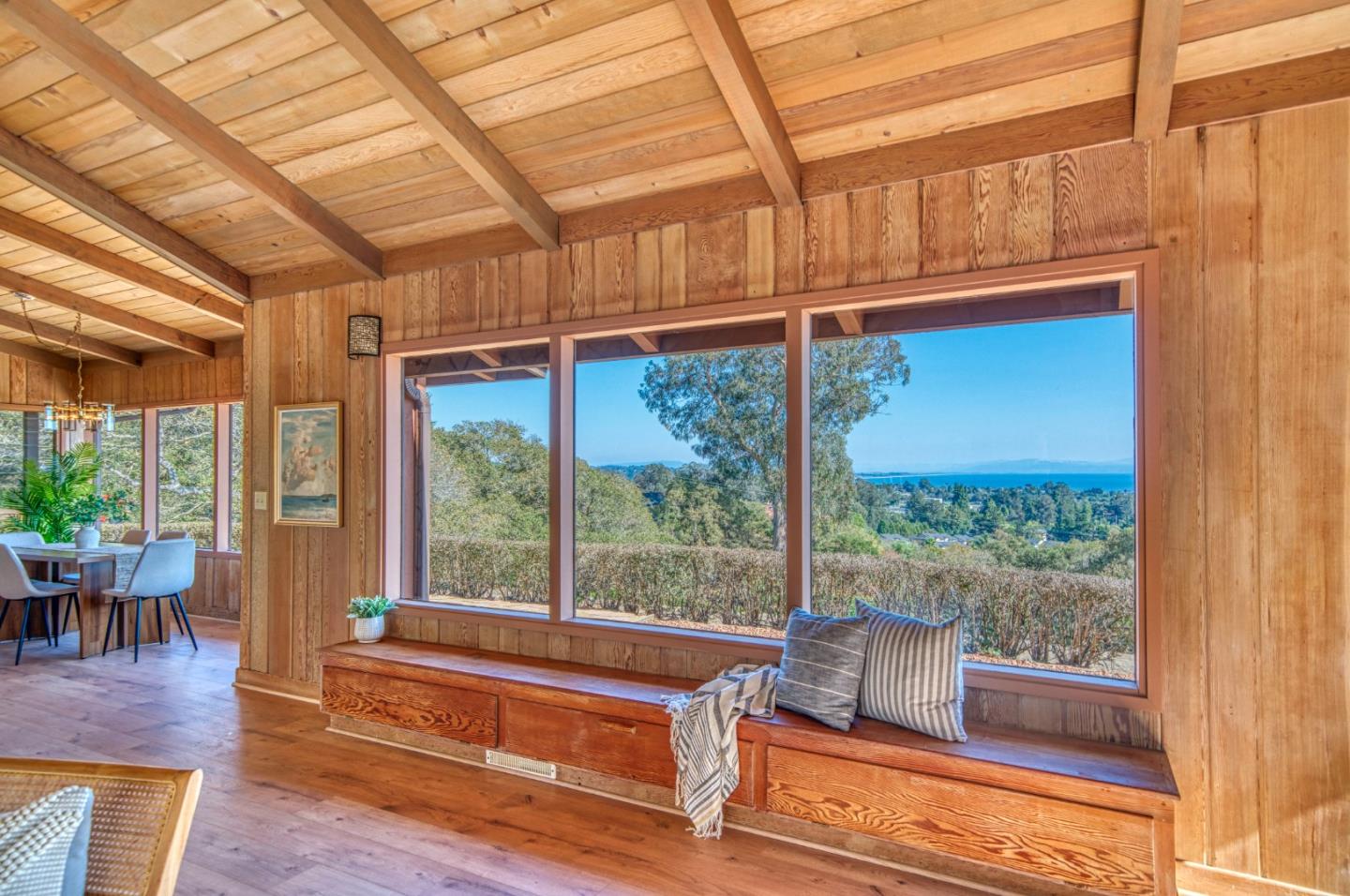 Detail Gallery Image 11 of 70 For 3600 N Park Ave, Soquel,  CA 95073 - 3 Beds | 2/1 Baths