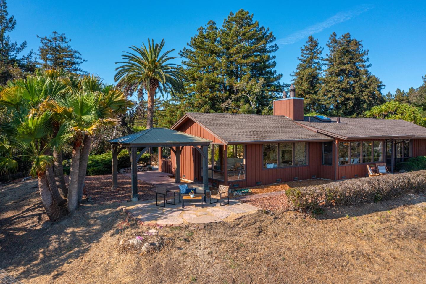 Detail Gallery Image 3 of 70 For 3600 N Park Ave, Soquel,  CA 95073 - 3 Beds | 2/1 Baths
