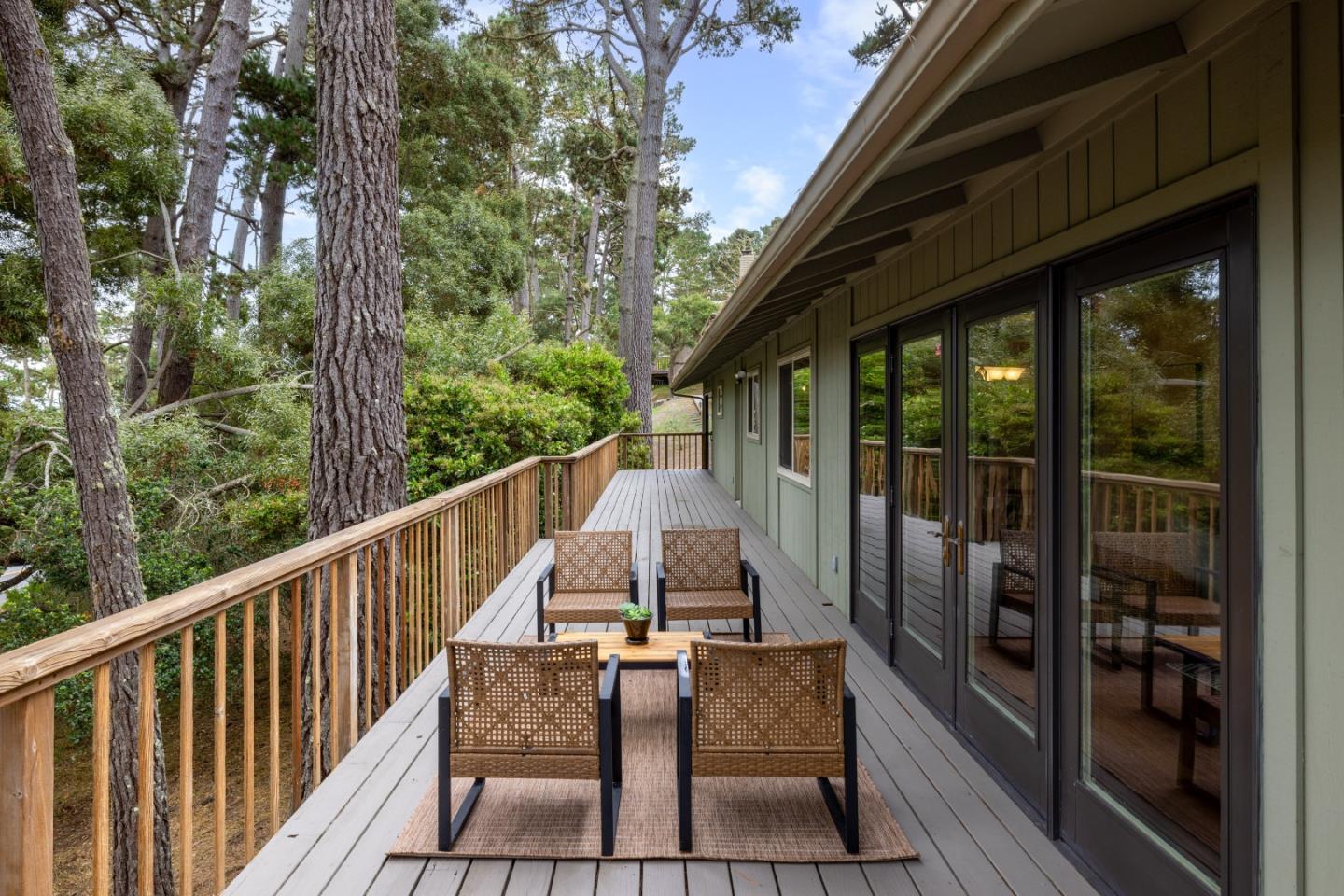 Detail Gallery Image 13 of 14 For 4029 Costado Rd, Pebble Beach,  CA 93953 - 3 Beds | 3 Baths