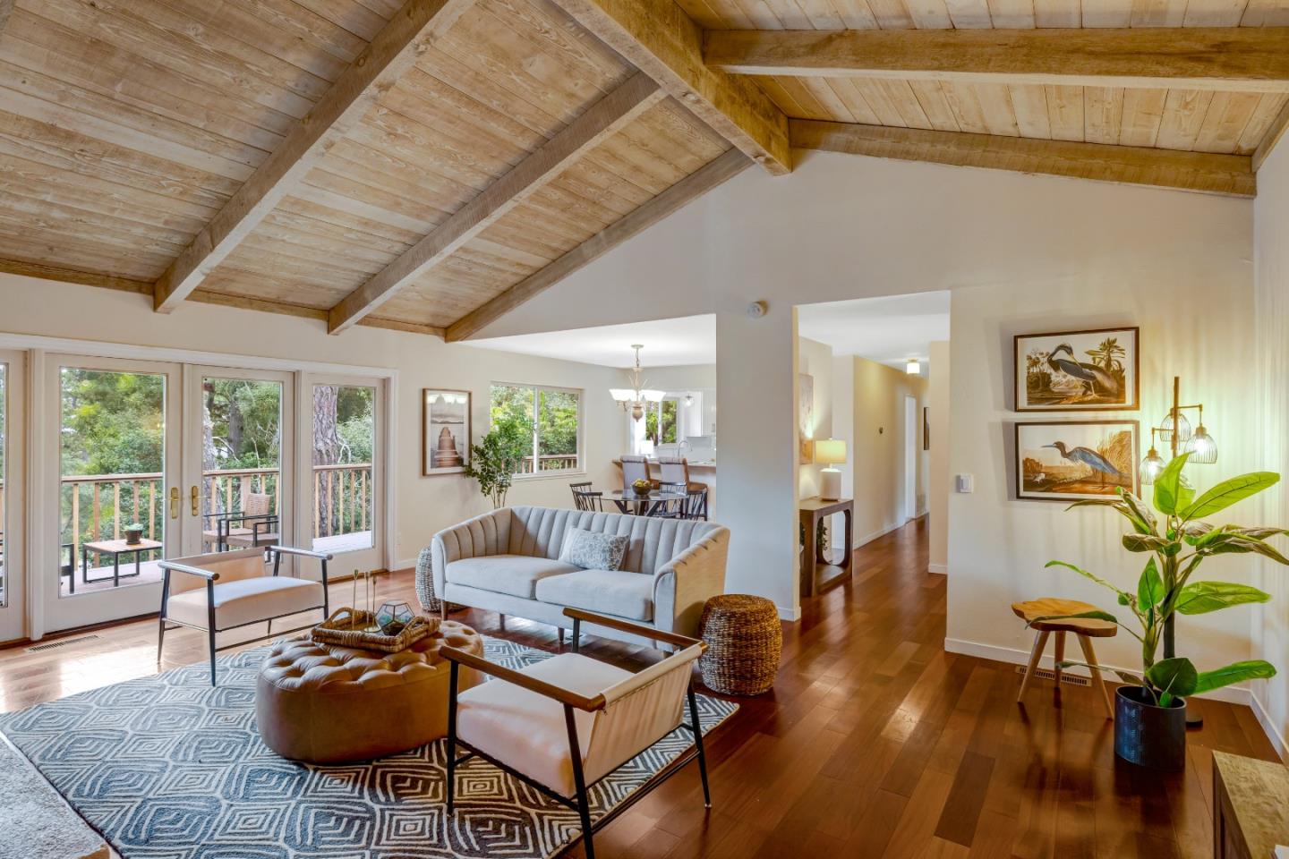 Detail Gallery Image 3 of 14 For 4029 Costado Rd, Pebble Beach,  CA 93953 - 3 Beds | 3 Baths