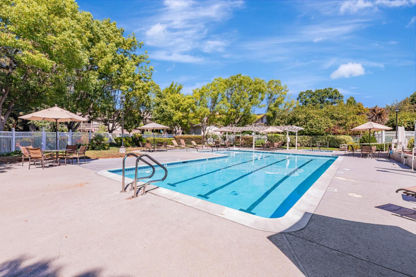 Detail Gallery Image 23 of 29 For 5264 Cribari Hts, San Jose,  CA 95135 - 1 Beds | 1 Baths