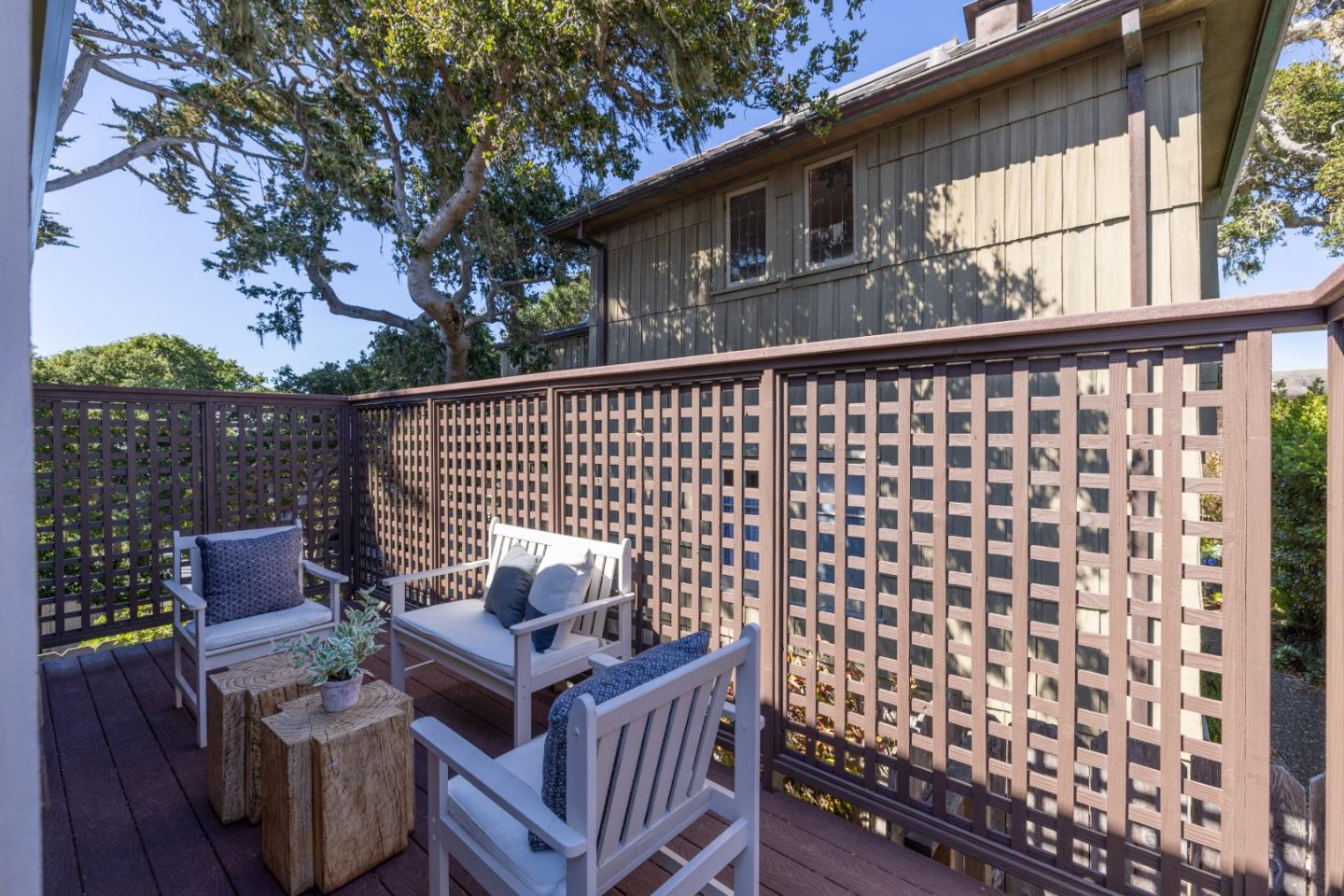 Detail Gallery Image 20 of 44 For 229 7th St, Pacific Grove,  CA 93950 - 3 Beds | 2 Baths