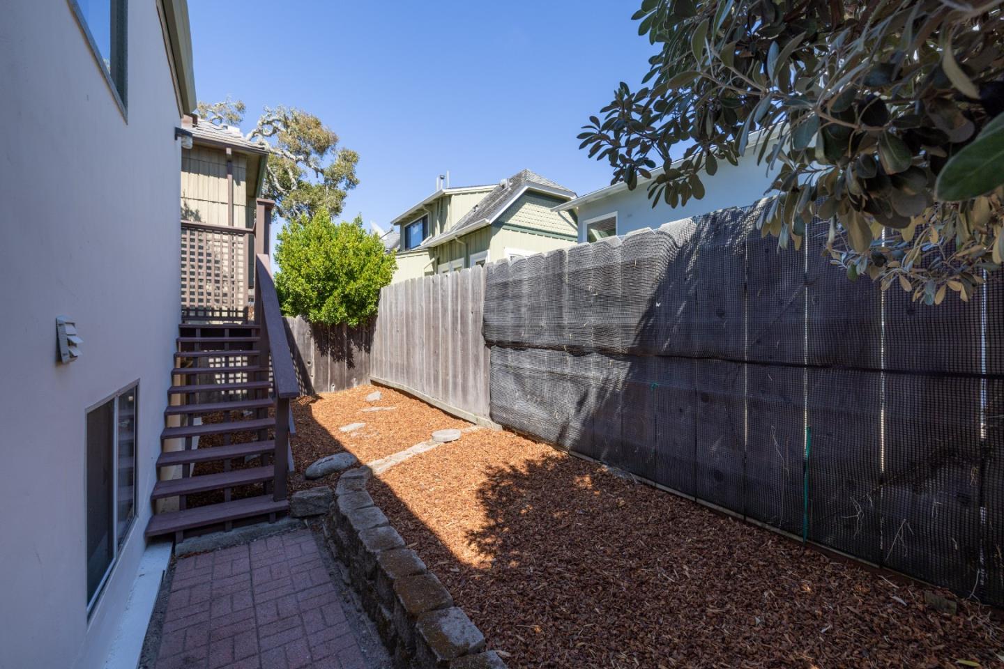 Detail Gallery Image 35 of 44 For 229 7th St, Pacific Grove,  CA 93950 - 3 Beds | 2 Baths