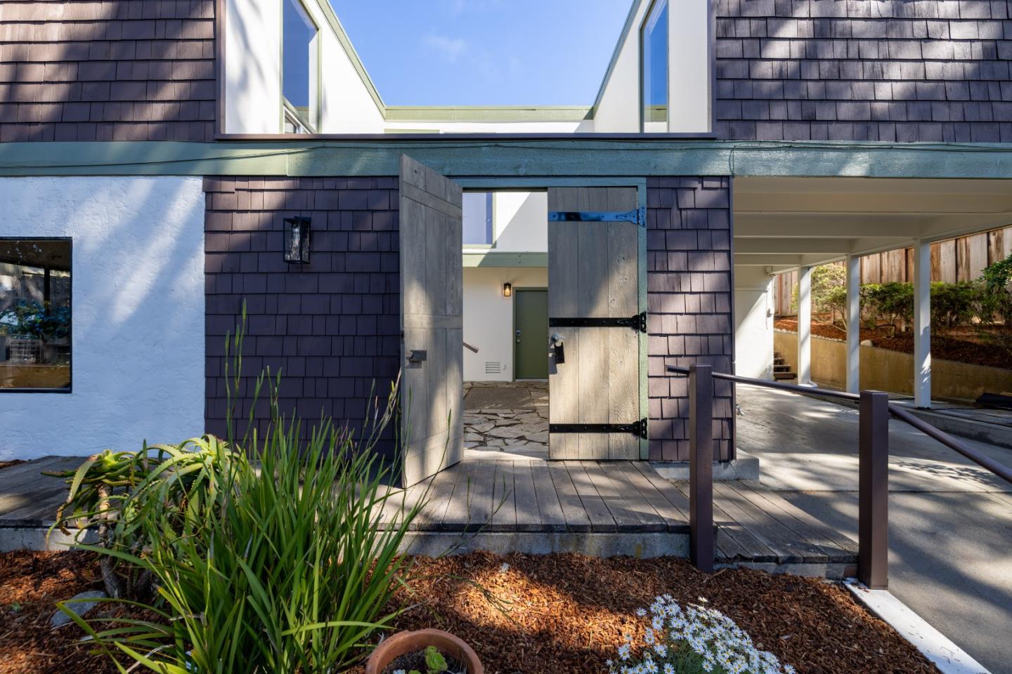 Detail Gallery Image 37 of 44 For 229 7th St, Pacific Grove,  CA 93950 - 3 Beds | 2 Baths