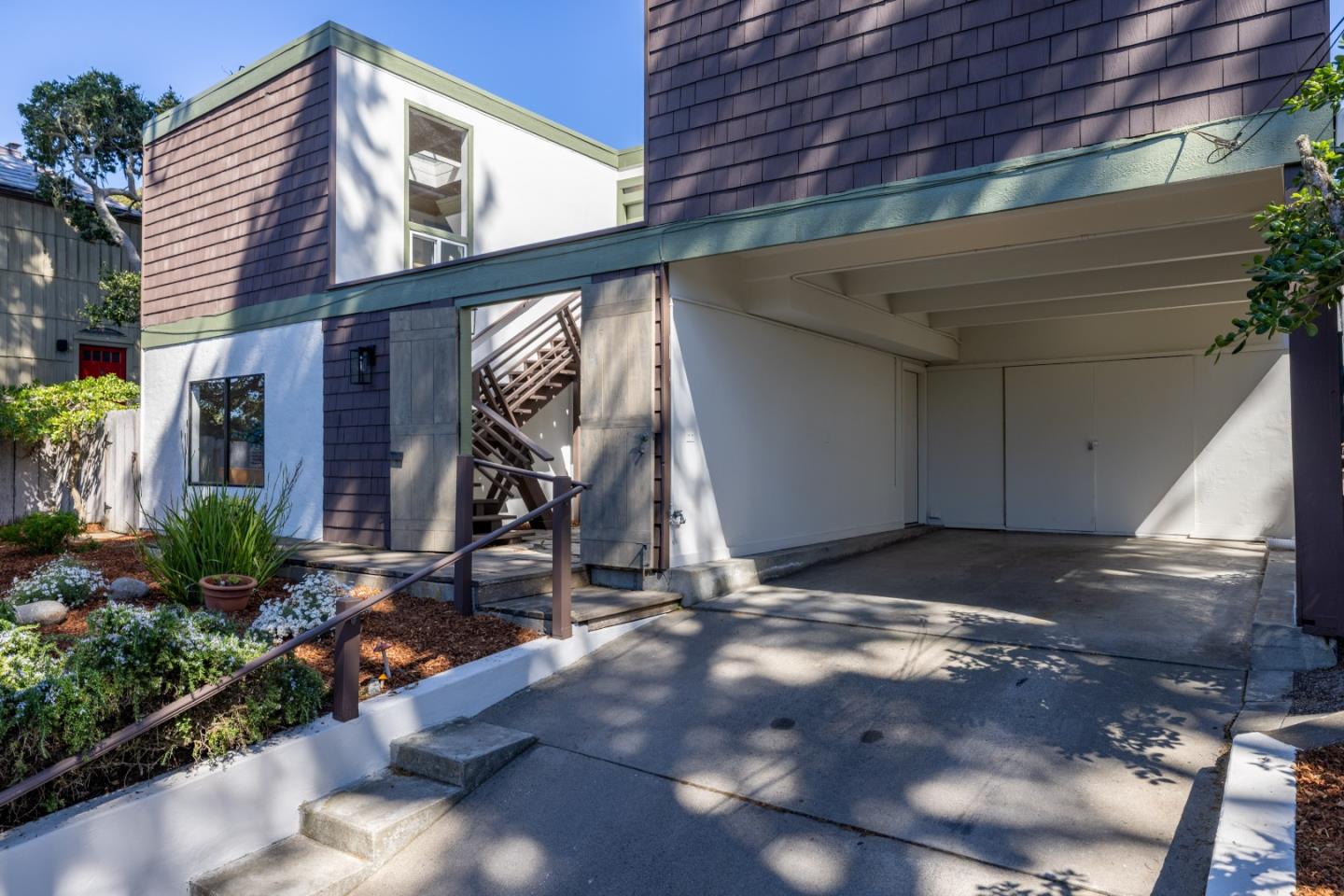 Detail Gallery Image 39 of 44 For 229 7th St, Pacific Grove,  CA 93950 - 3 Beds | 2 Baths