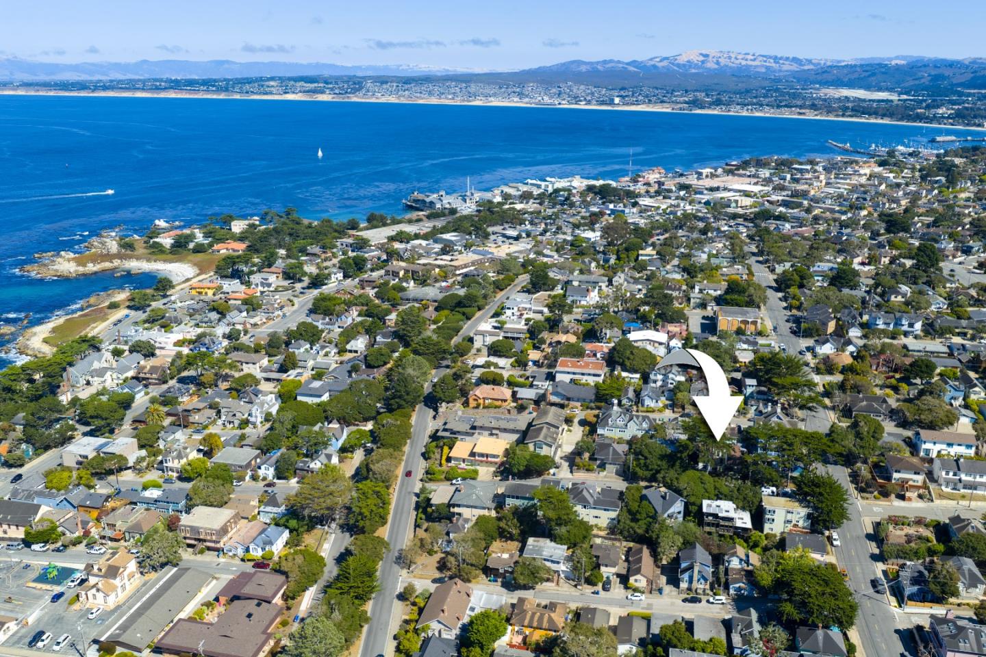 Detail Gallery Image 43 of 44 For 229 7th St, Pacific Grove,  CA 93950 - 3 Beds | 2 Baths