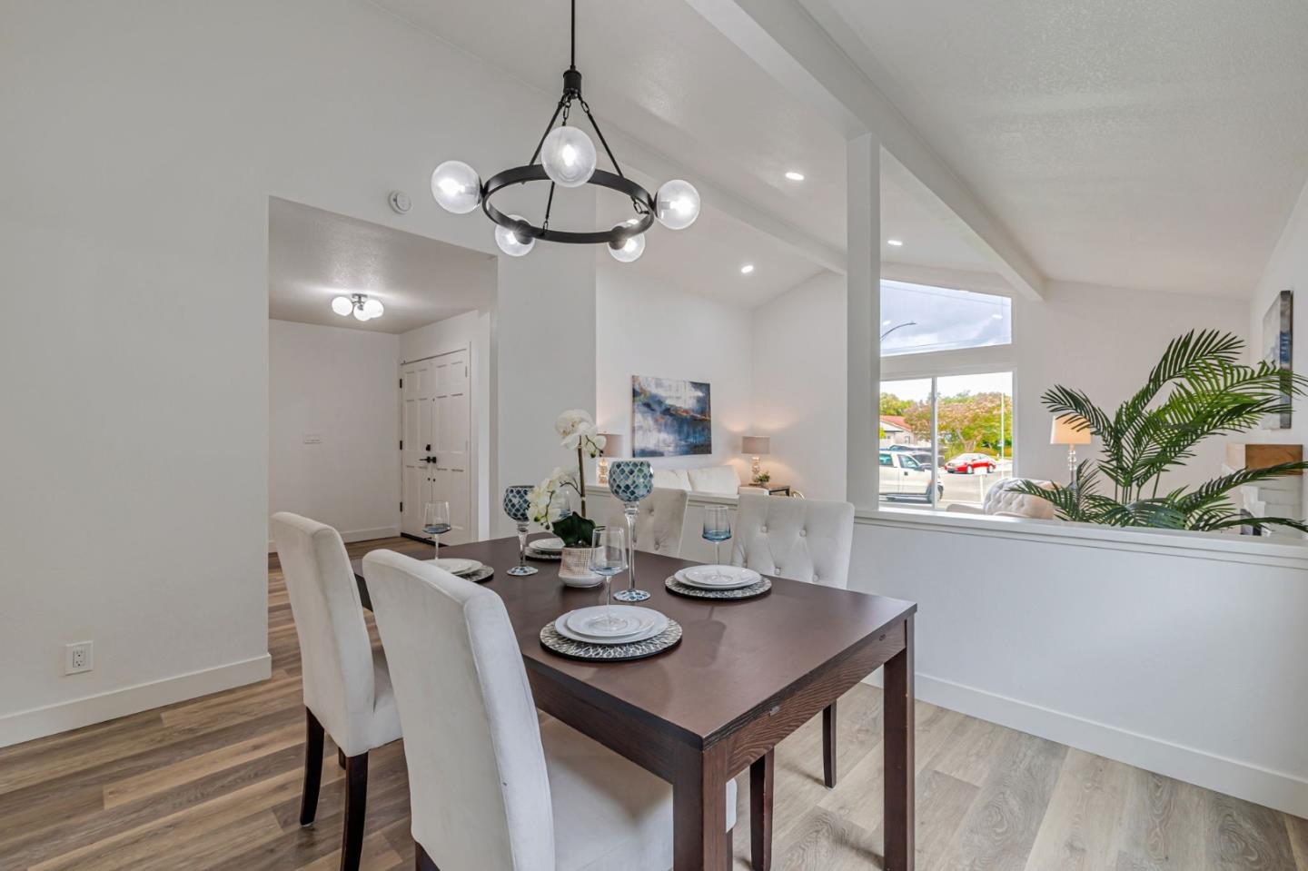 Detail Gallery Image 10 of 44 For 5400 Southbridge Ct, San Jose,  CA 95118 - 3 Beds | 2 Baths