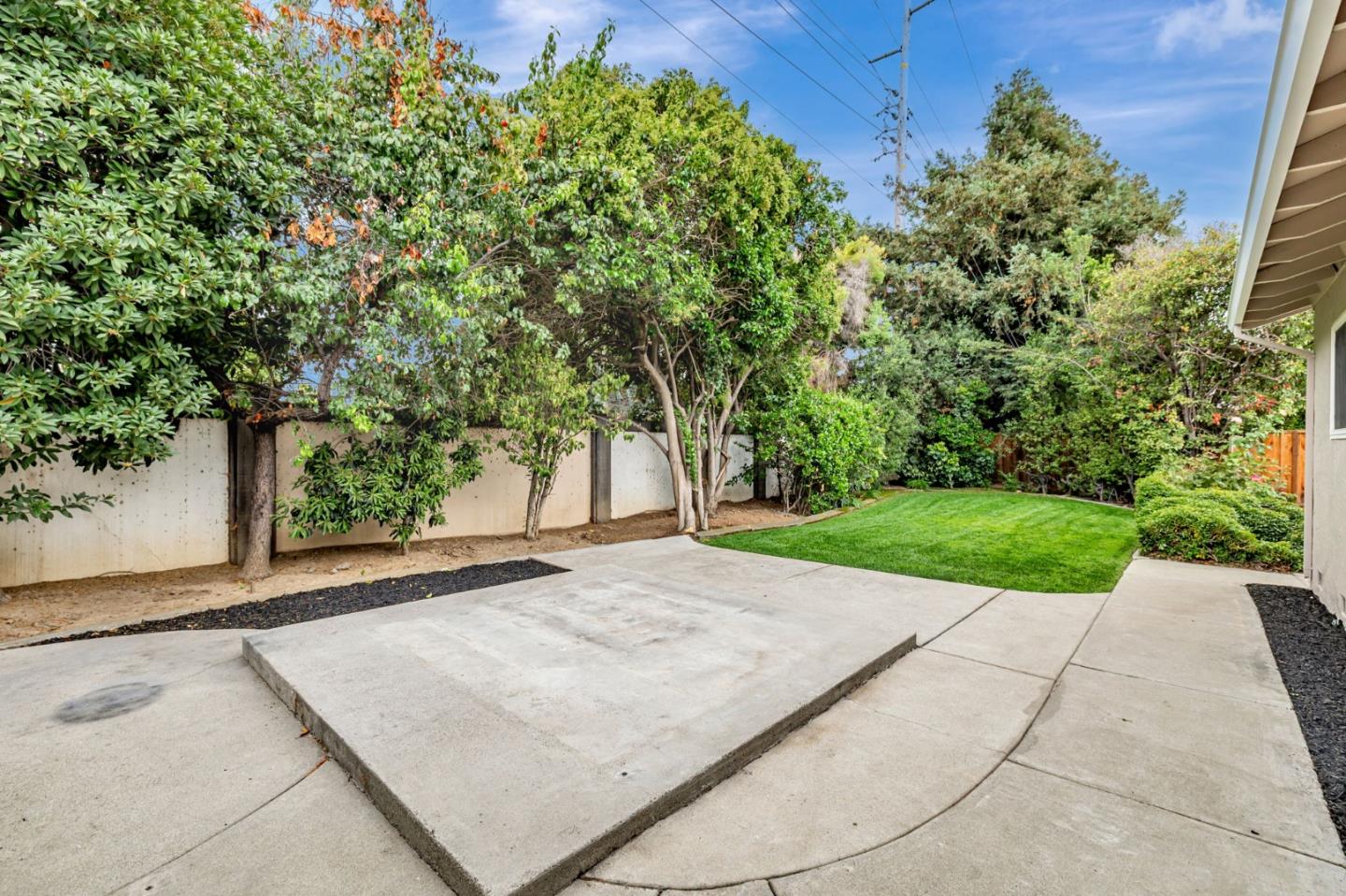 Detail Gallery Image 37 of 44 For 5400 Southbridge Ct, San Jose,  CA 95118 - 3 Beds | 2 Baths