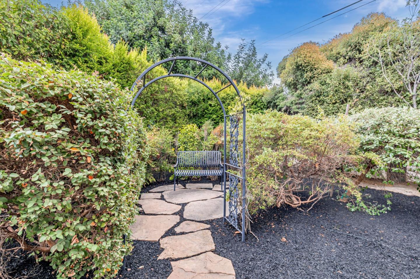 Detail Gallery Image 41 of 44 For 5400 Southbridge Ct, San Jose,  CA 95118 - 3 Beds | 2 Baths