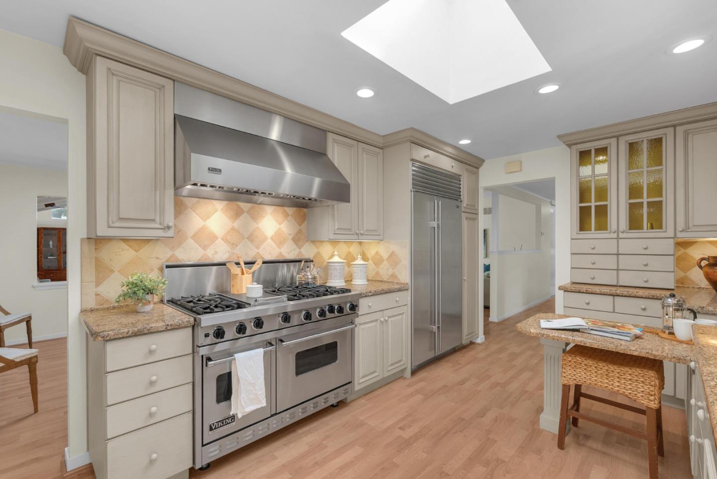 Detail Gallery Image 11 of 36 For 1249 Marilyn Ct, Mountain View,  CA 94040 - 3 Beds | 2 Baths