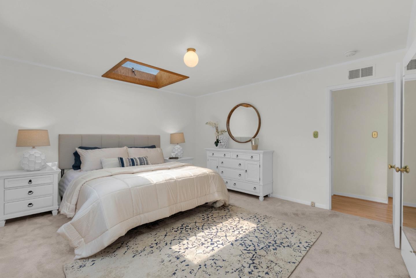 Detail Gallery Image 18 of 36 For 1249 Marilyn Ct, Mountain View,  CA 94040 - 3 Beds | 2 Baths