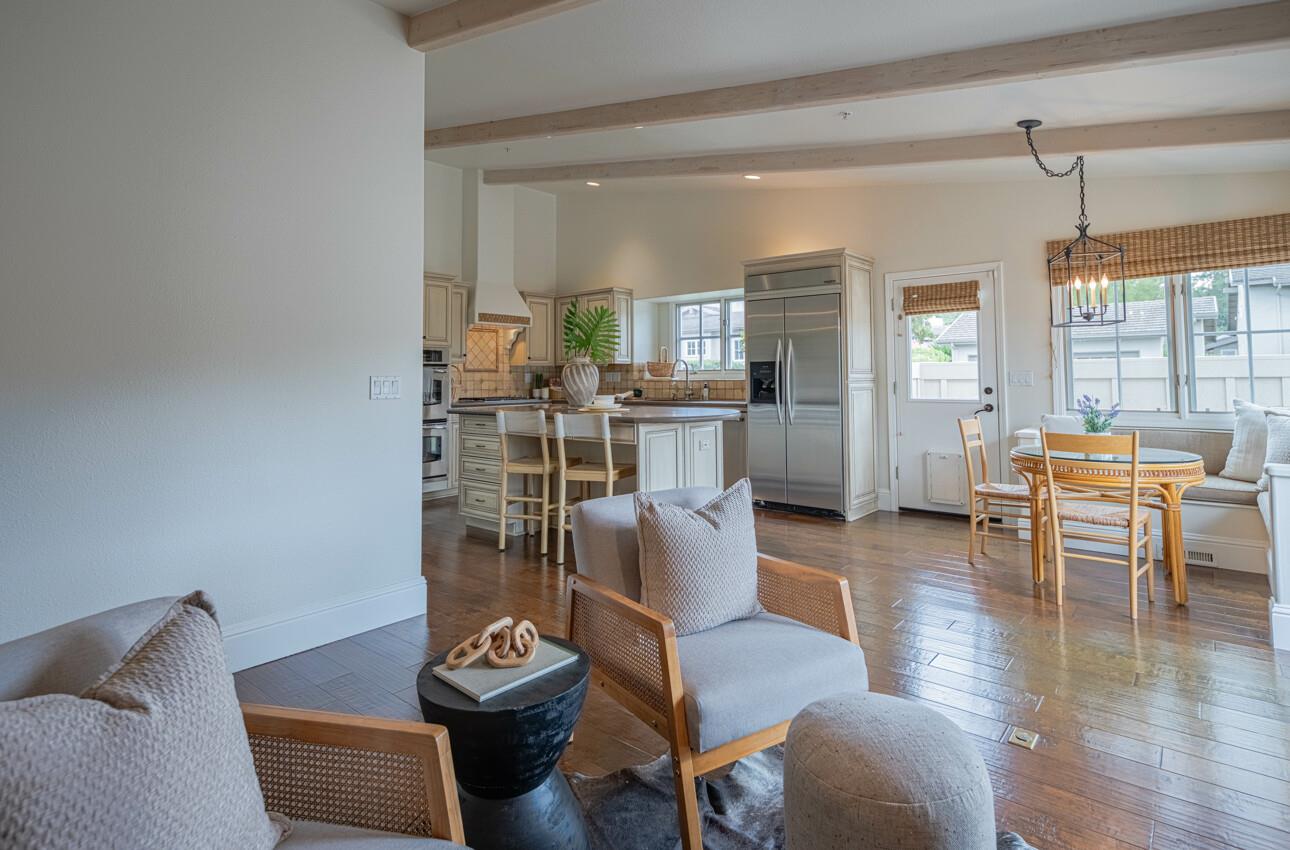 Detail Gallery Image 28 of 66 For 25603 Creekview Cir, Salinas,  CA 93908 - 4 Beds | 3 Baths
