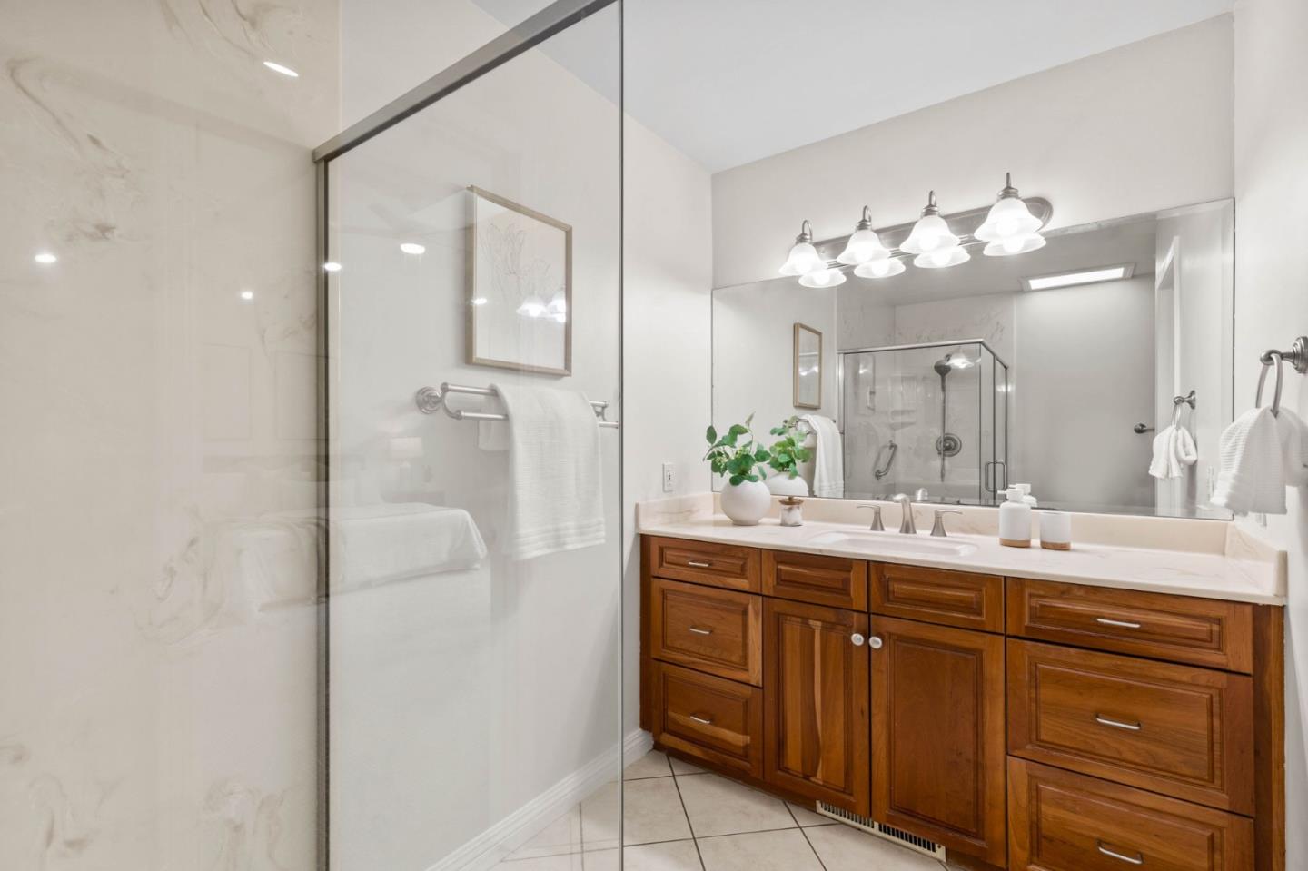 Detail Gallery Image 21 of 32 For 2163 Ebbesen Ave, San Jose,  CA 95124 - 4 Beds | 3 Baths