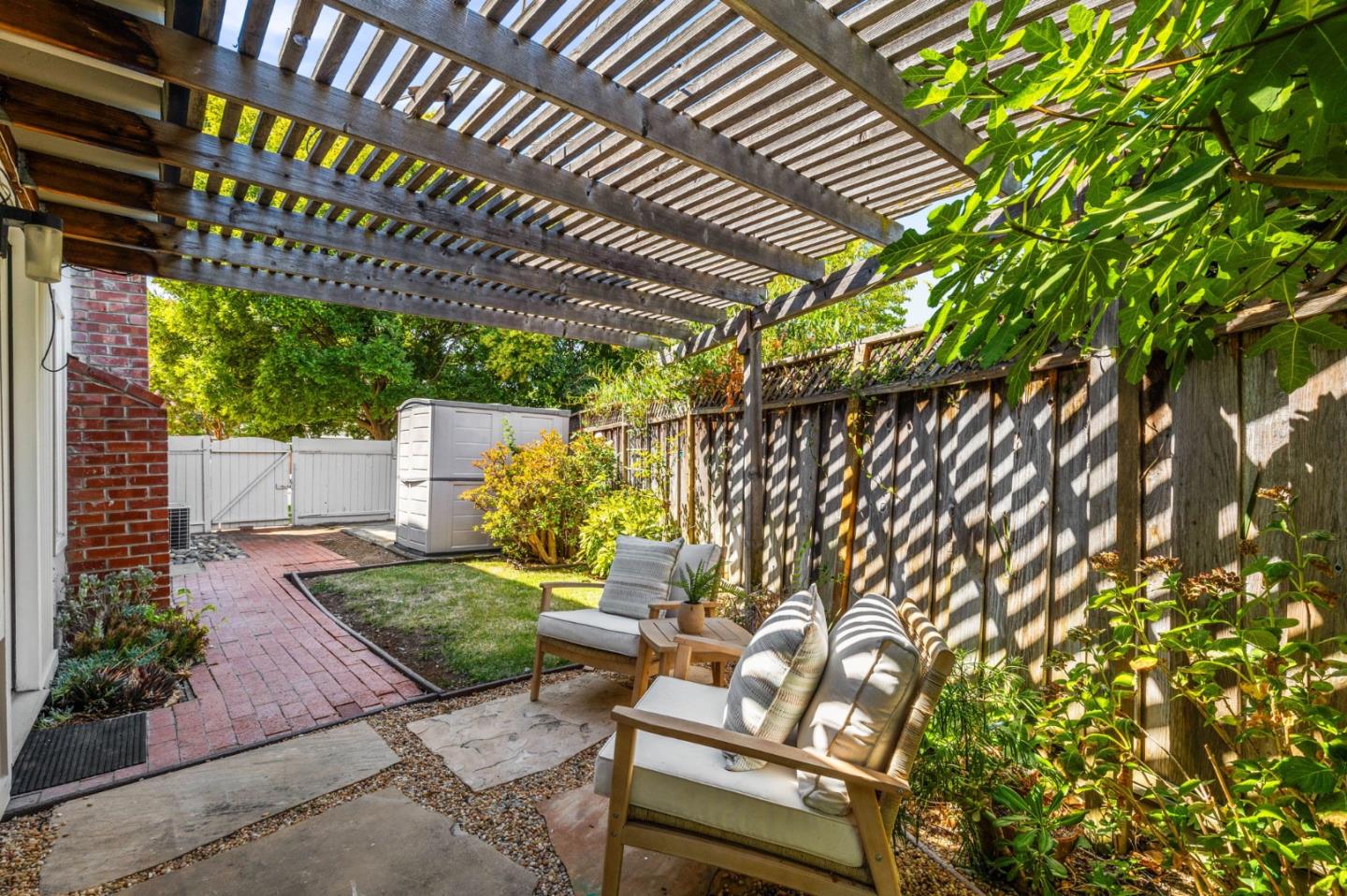 Detail Gallery Image 29 of 32 For 2163 Ebbesen Ave, San Jose,  CA 95124 - 4 Beds | 3 Baths