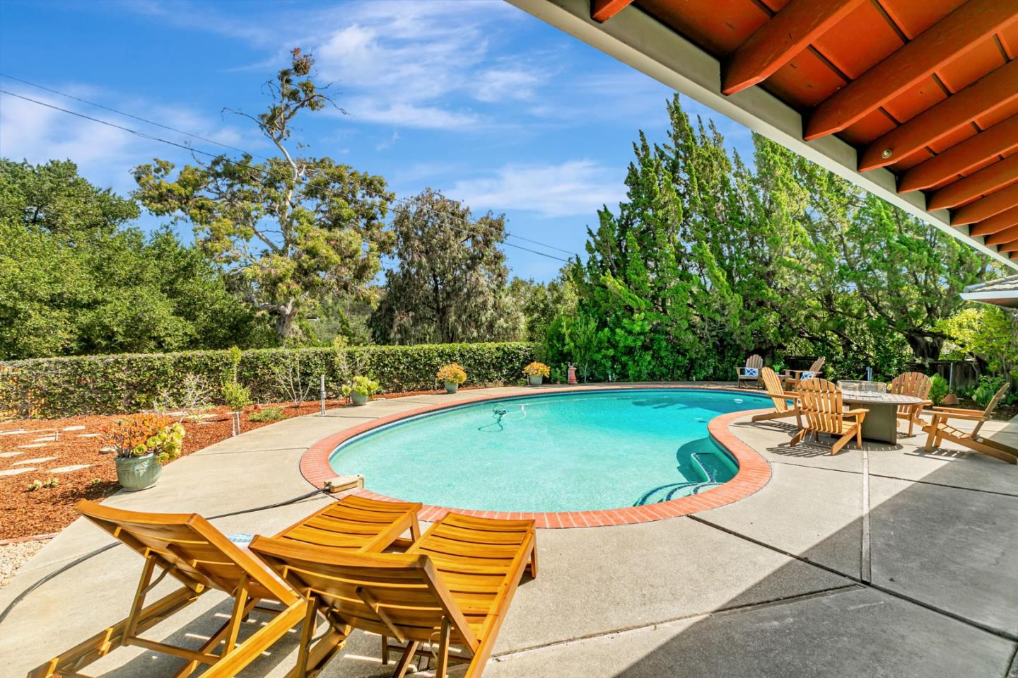 Detail Gallery Image 32 of 34 For 2261 via Maderos, Los Altos,  CA 94024 - 3 Beds | 2 Baths