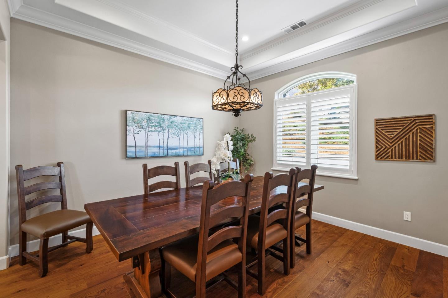 Detail Gallery Image 23 of 75 For 9110 Tea Tree Way, Gilroy,  CA 95020 - 5 Beds | 3/1 Baths