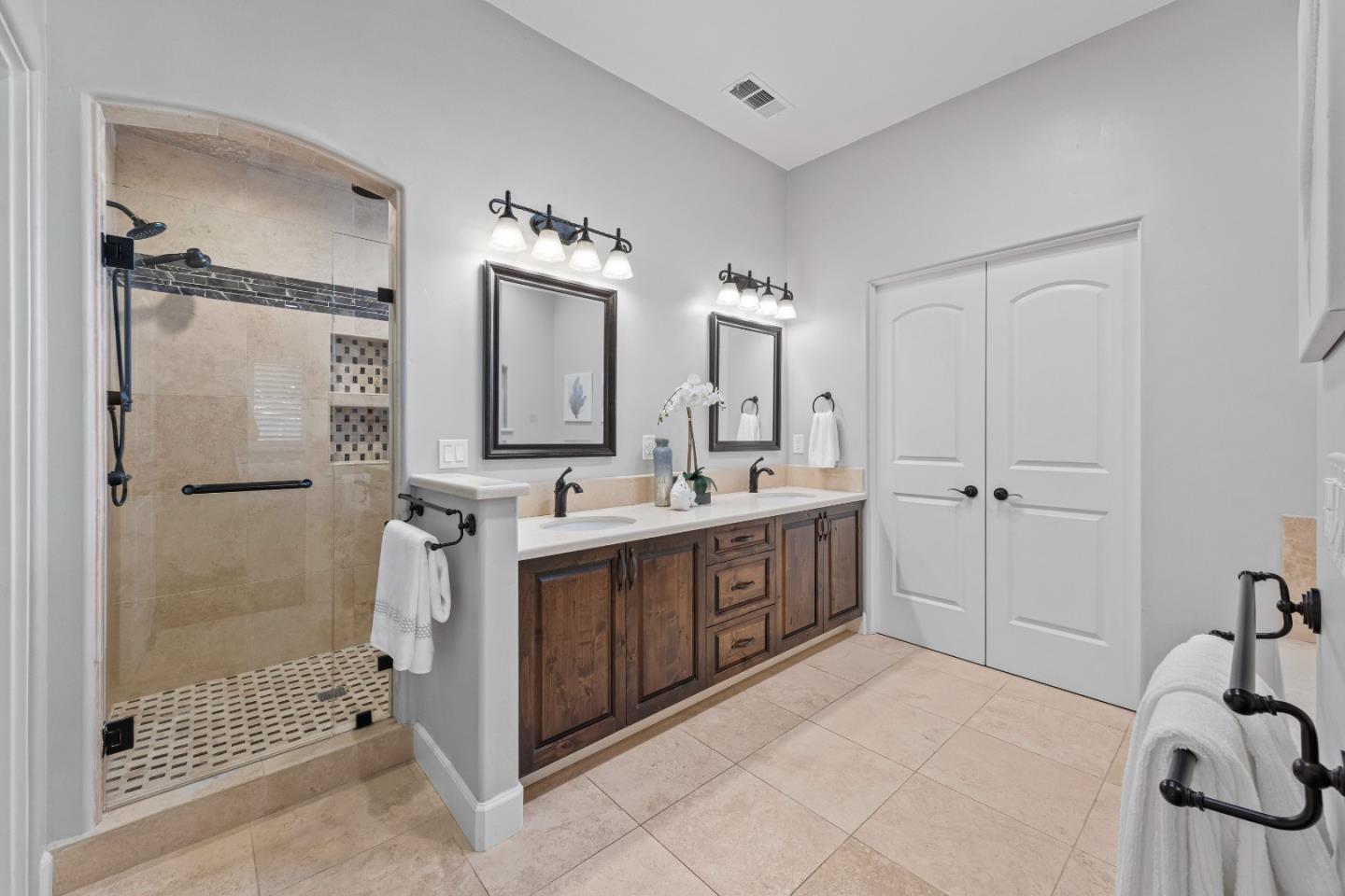Detail Gallery Image 46 of 75 For 9110 Tea Tree Way, Gilroy,  CA 95020 - 5 Beds | 3/1 Baths