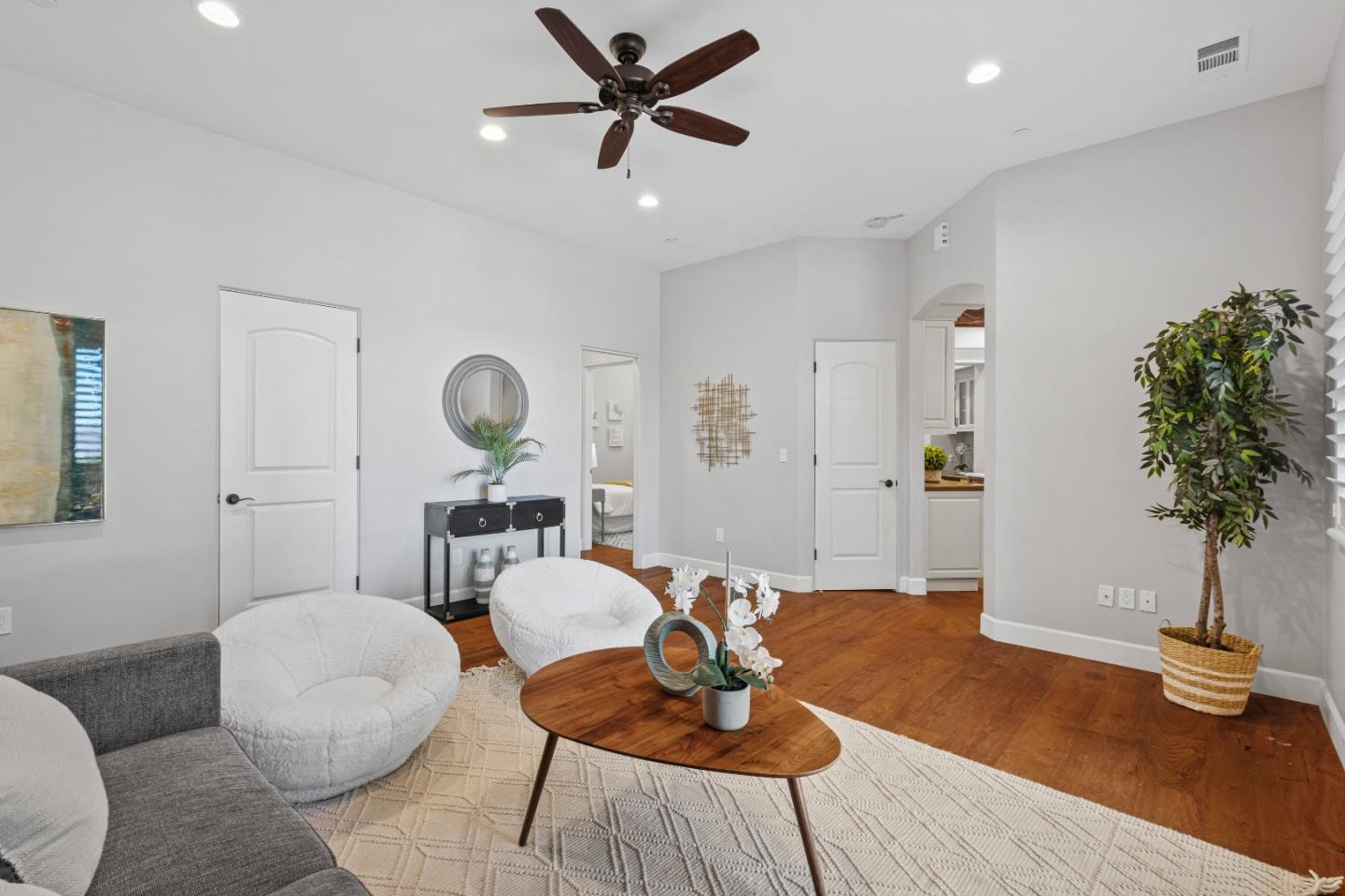Detail Gallery Image 52 of 75 For 9110 Tea Tree Way, Gilroy,  CA 95020 - 5 Beds | 3/1 Baths
