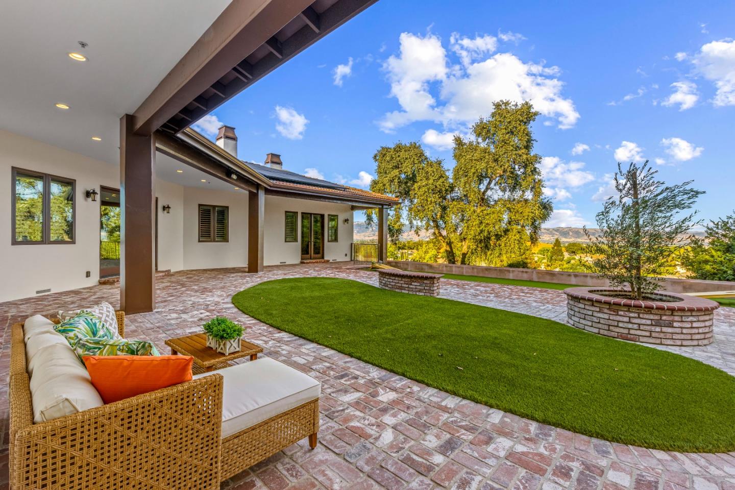 Detail Gallery Image 66 of 75 For 9110 Tea Tree Way, Gilroy,  CA 95020 - 5 Beds | 3/1 Baths