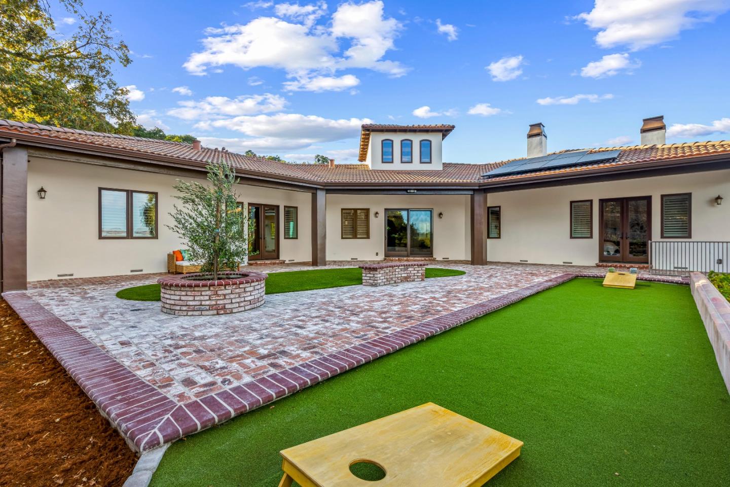 Detail Gallery Image 69 of 75 For 9110 Tea Tree Way, Gilroy,  CA 95020 - 5 Beds | 3/1 Baths