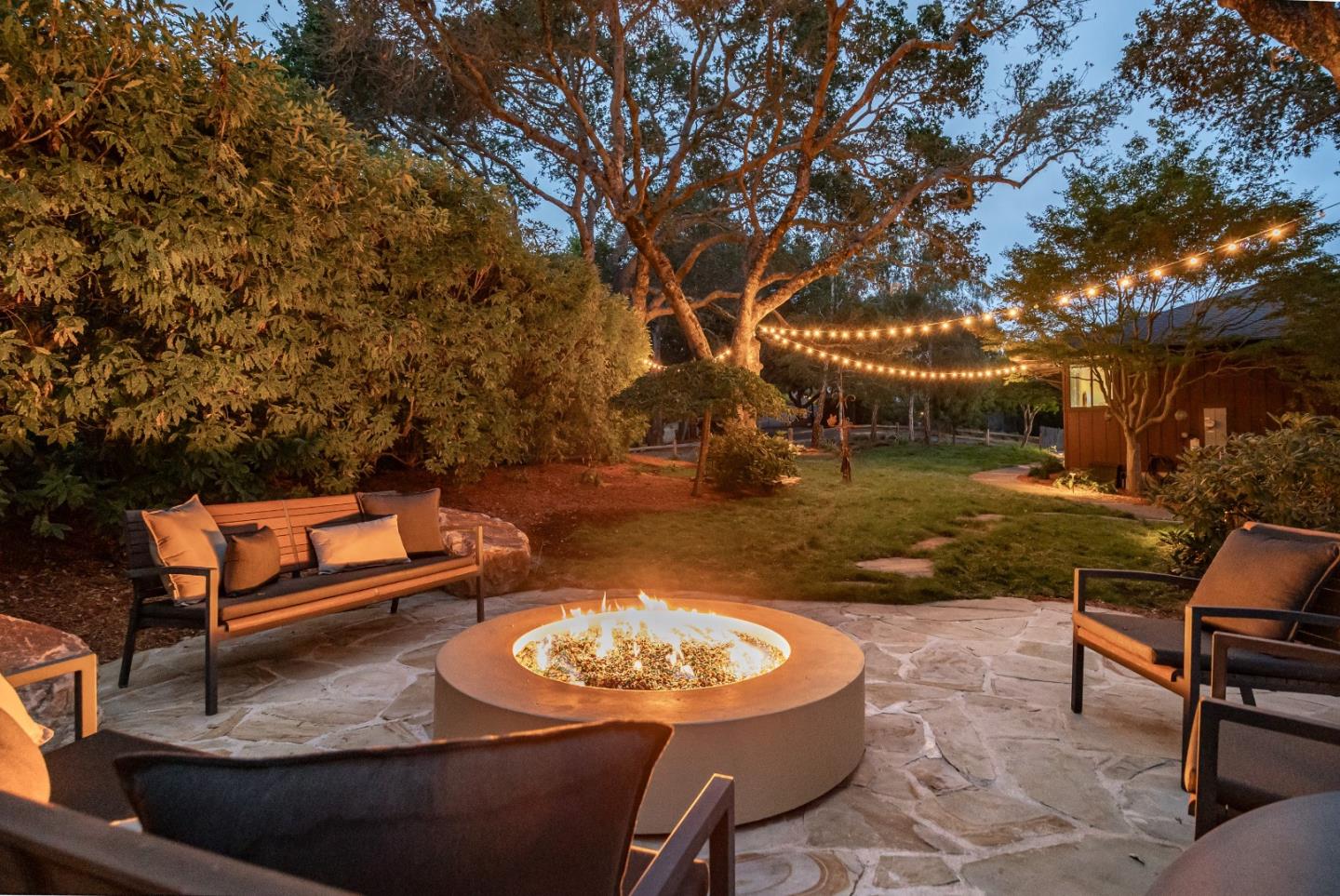 Detail Gallery Image 10 of 51 For 252 Fast Ln, Santa Cruz,  CA 95065 - 4 Beds | 3/1 Baths