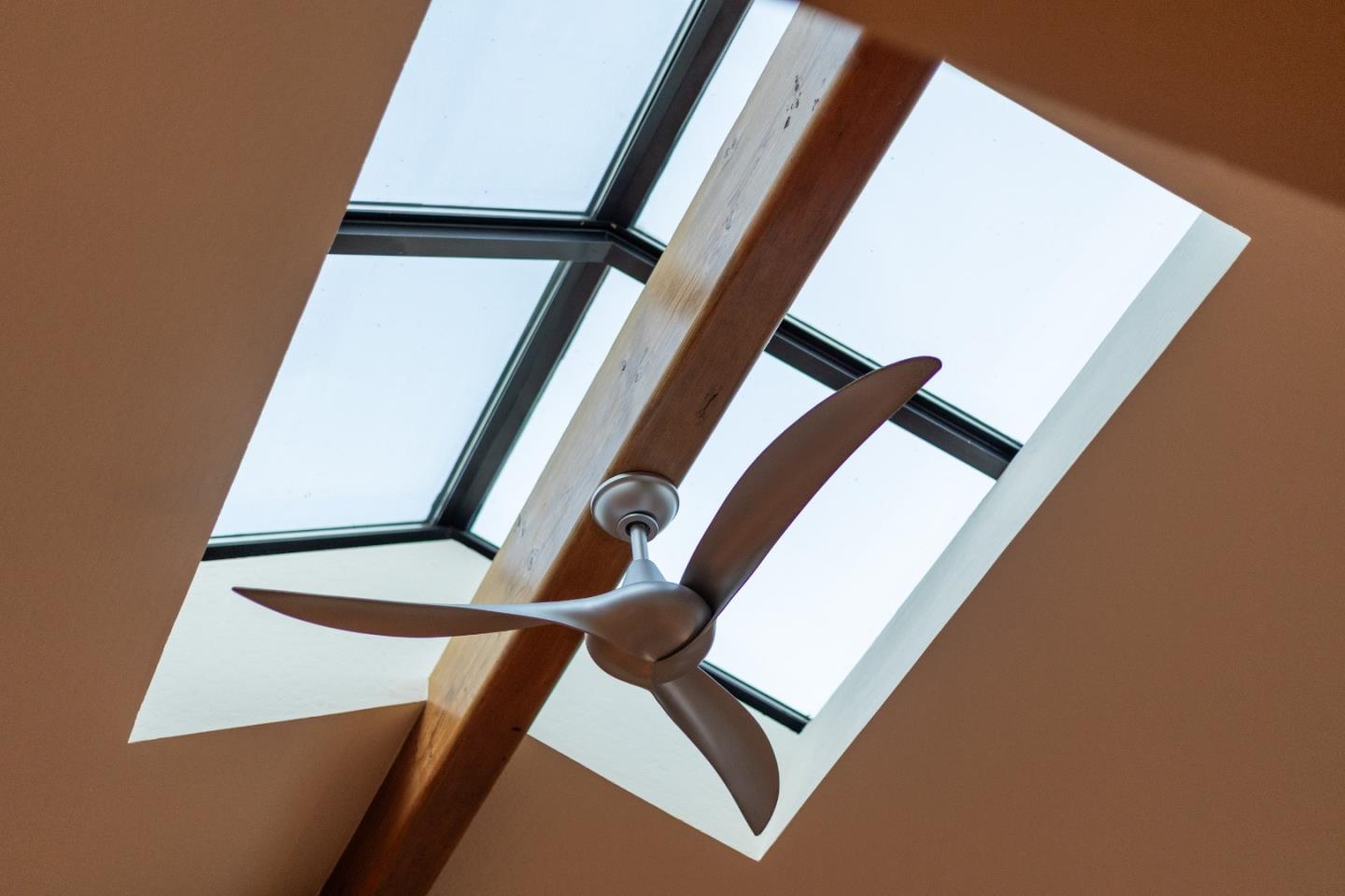 Detail Gallery Image 26 of 51 For 252 Fast Ln, Santa Cruz,  CA 95065 - 4 Beds | 3/1 Baths