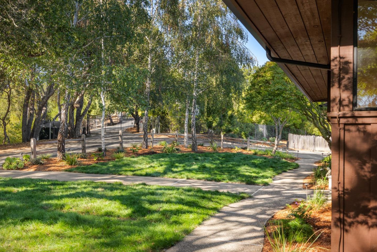 Detail Gallery Image 39 of 51 For 252 Fast Ln, Santa Cruz,  CA 95065 - 4 Beds | 3/1 Baths