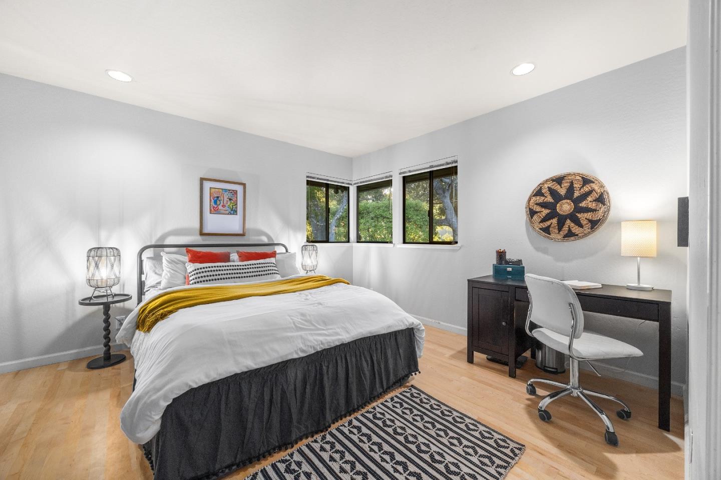 Detail Gallery Image 40 of 51 For 252 Fast Ln, Santa Cruz,  CA 95065 - 4 Beds | 3/1 Baths