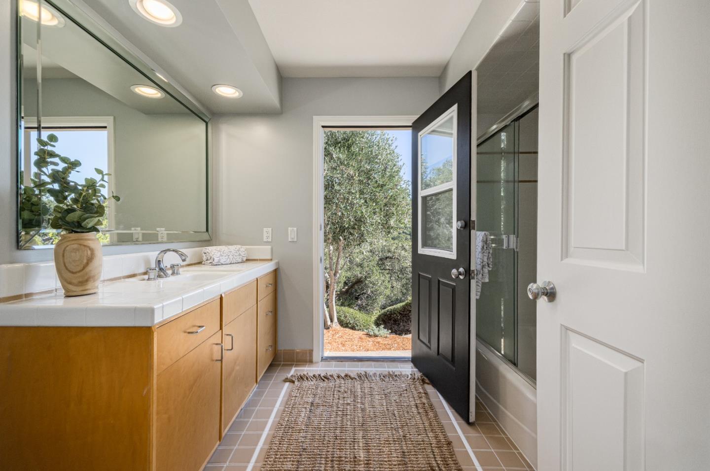 Detail Gallery Image 49 of 51 For 252 Fast Ln, Santa Cruz,  CA 95065 - 4 Beds | 3/1 Baths