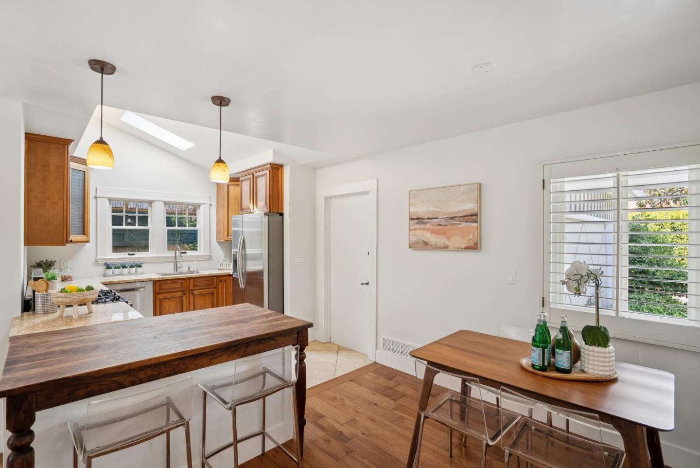 Detail Gallery Image 10 of 38 For 4626 Moorpark Ave, San Jose,  CA 95129 - 3 Beds | 2 Baths