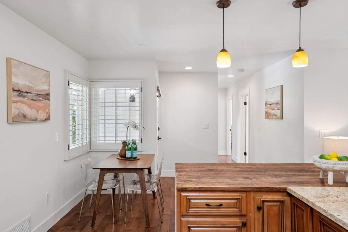 Detail Gallery Image 14 of 38 For 4626 Moorpark Ave, San Jose,  CA 95129 - 3 Beds | 2 Baths