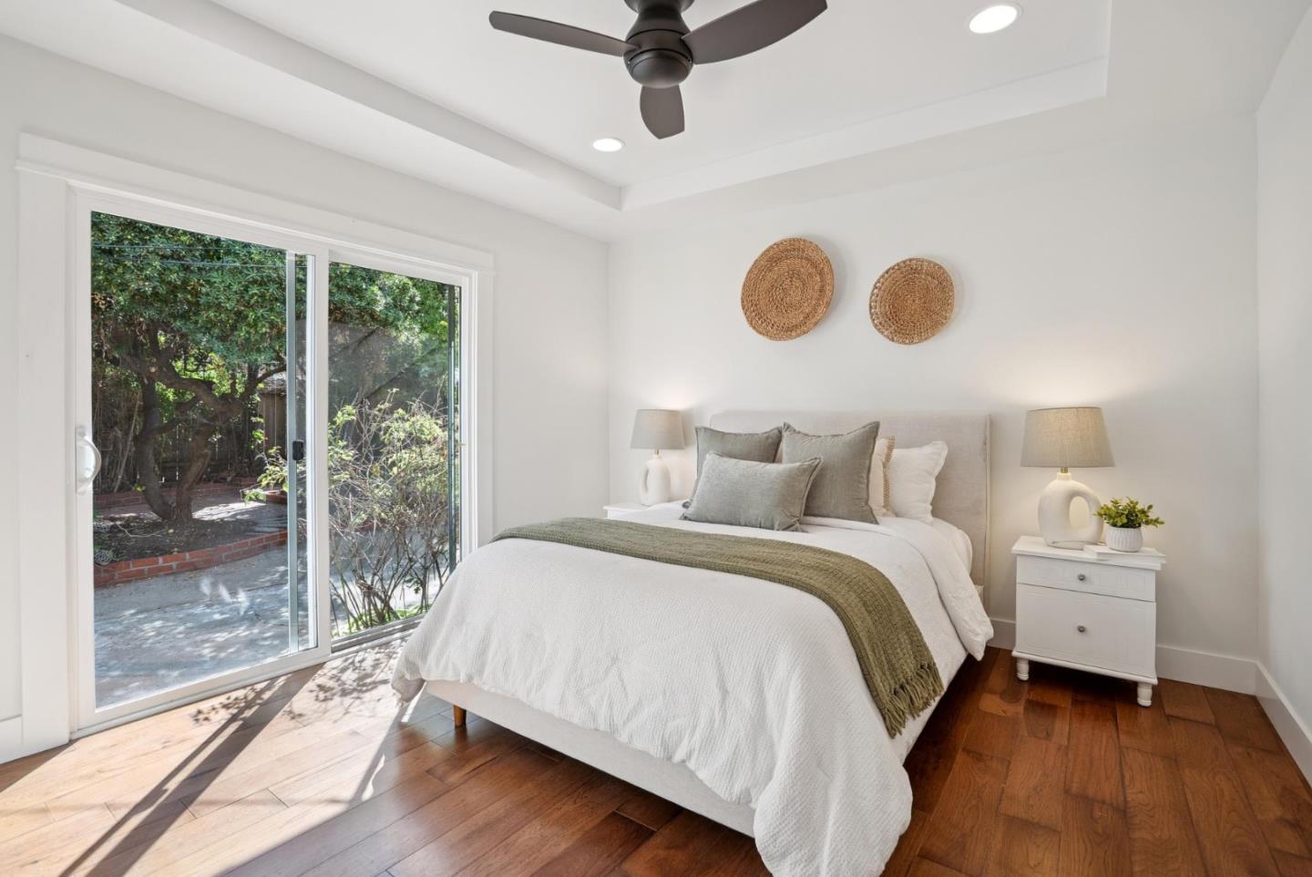 Detail Gallery Image 23 of 38 For 4626 Moorpark Ave, San Jose,  CA 95129 - 3 Beds | 2 Baths