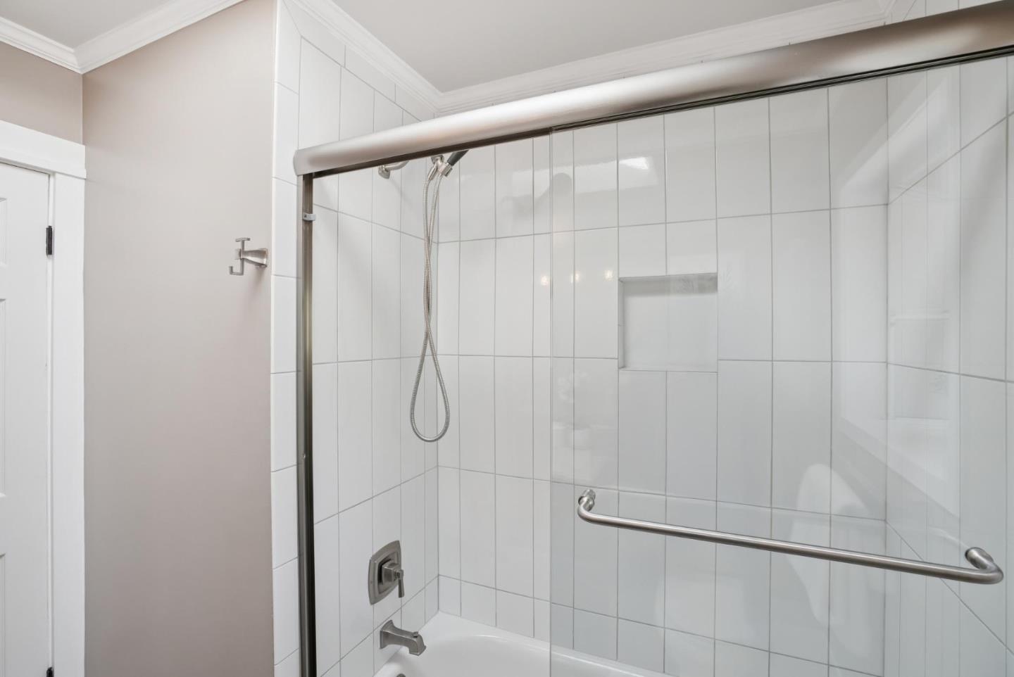 Detail Gallery Image 25 of 38 For 4626 Moorpark Ave, San Jose,  CA 95129 - 3 Beds | 2 Baths