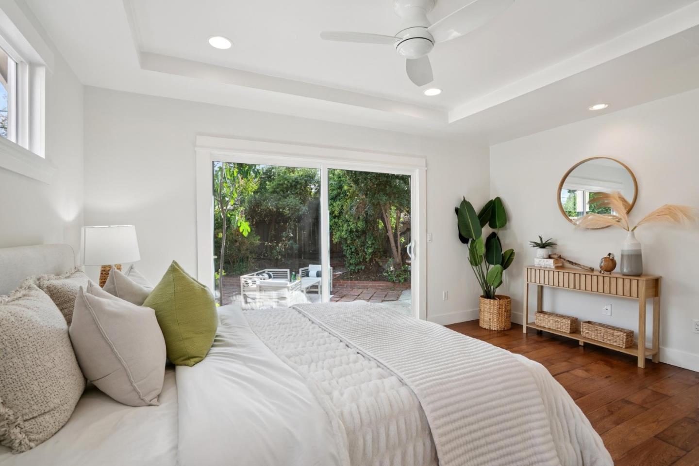 Detail Gallery Image 29 of 38 For 4626 Moorpark Ave, San Jose,  CA 95129 - 3 Beds | 2 Baths