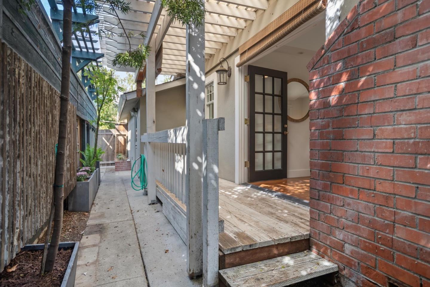 Detail Gallery Image 34 of 38 For 4626 Moorpark Ave, San Jose,  CA 95129 - 3 Beds | 2 Baths