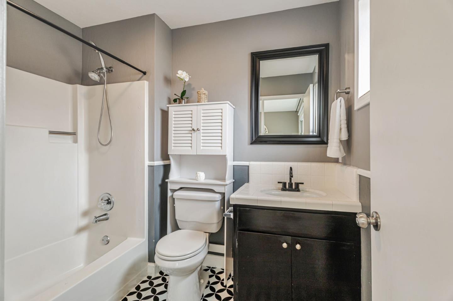 Detail Gallery Image 18 of 30 For 3109 Corte Cabrillo, Aptos,  CA 95003 - 2 Beds | 2/1 Baths
