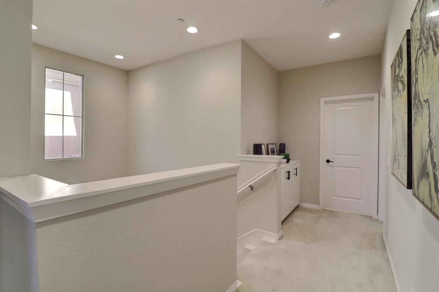 Detail Gallery Image 11 of 31 For 128 Parkwood, Irvine,  CA 92620 - 4 Beds | 3 Baths