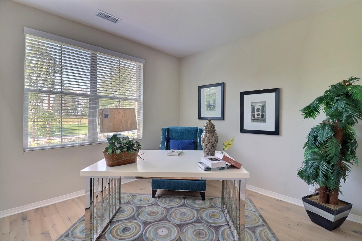Detail Gallery Image 16 of 31 For 128 Parkwood, Irvine,  CA 92620 - 4 Beds | 3 Baths