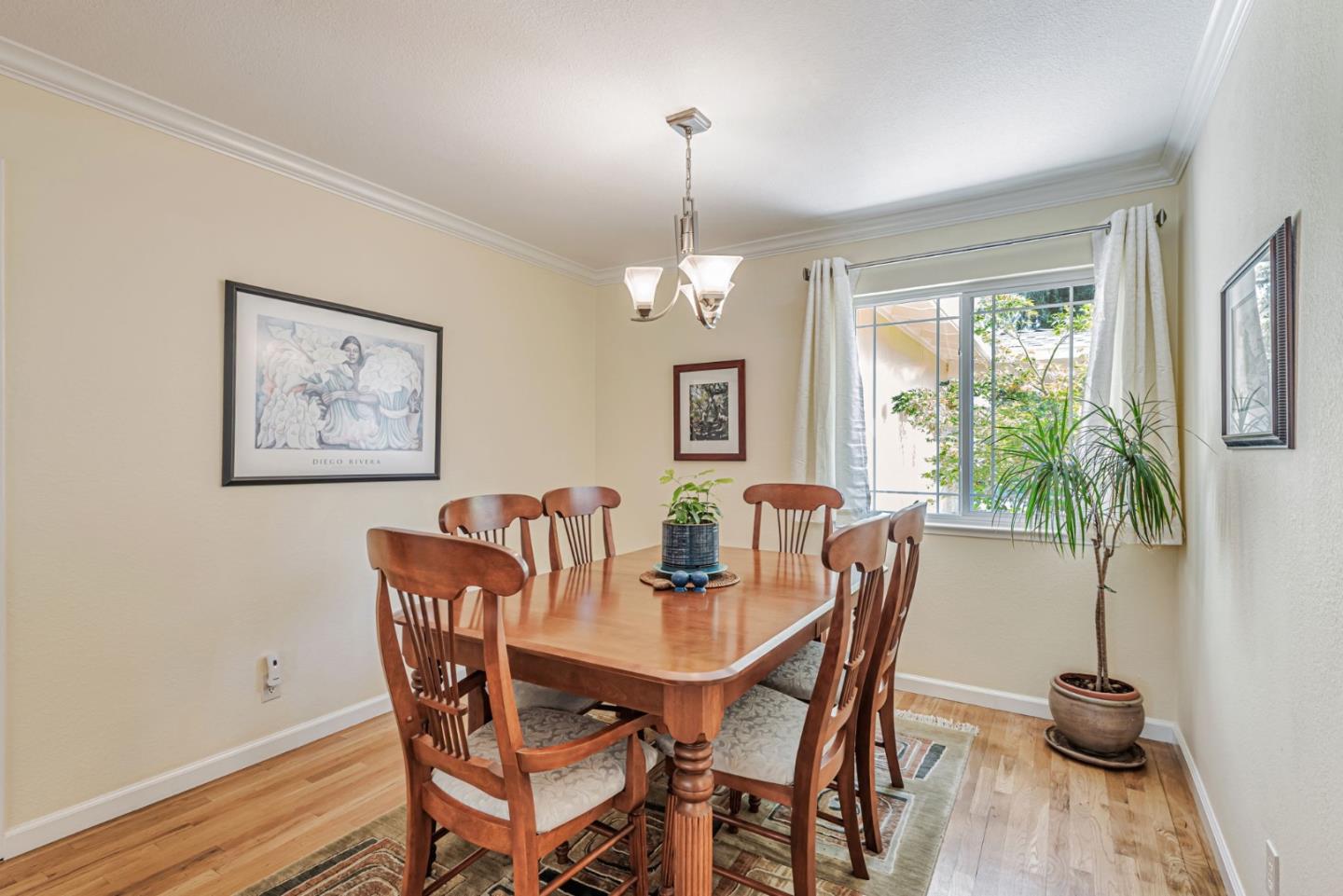 Detail Gallery Image 12 of 42 For 780 Upton Ct, San Jose,  CA 95136 - 4 Beds | 2 Baths