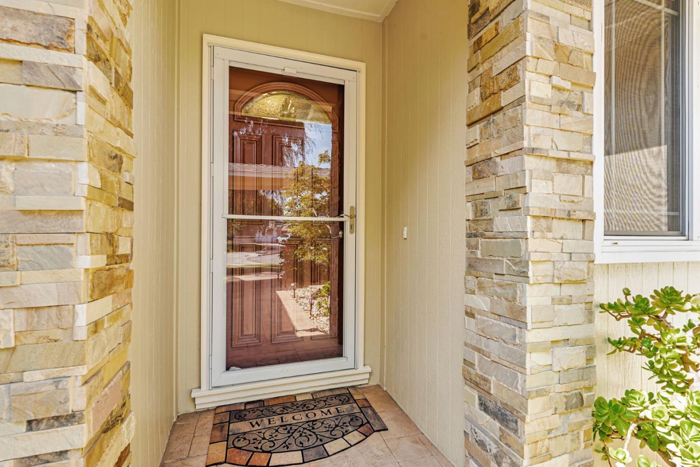 Detail Gallery Image 3 of 42 For 780 Upton Ct, San Jose,  CA 95136 - 4 Beds | 2 Baths