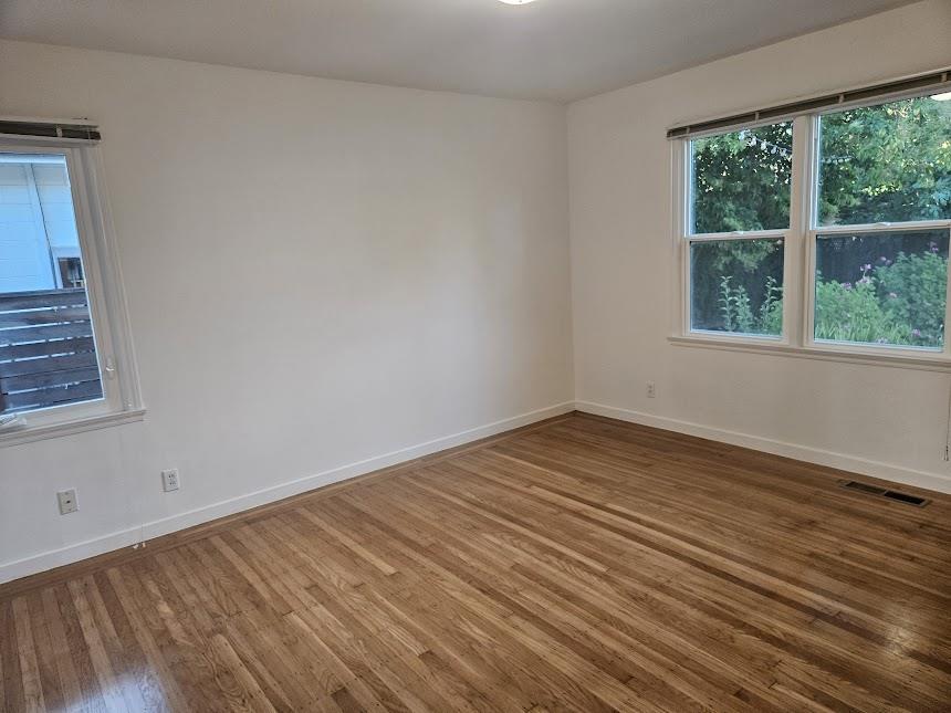 Detail Gallery Image 9 of 17 For 223 Lowell St, Redwood City,  CA 94062 - 3 Beds | 1/1 Baths