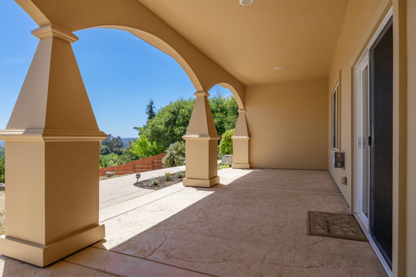 Detail Gallery Image 60 of 68 For 960 Smith Rd, Watsonville,  CA 95076 - 5 Beds | 4 Baths