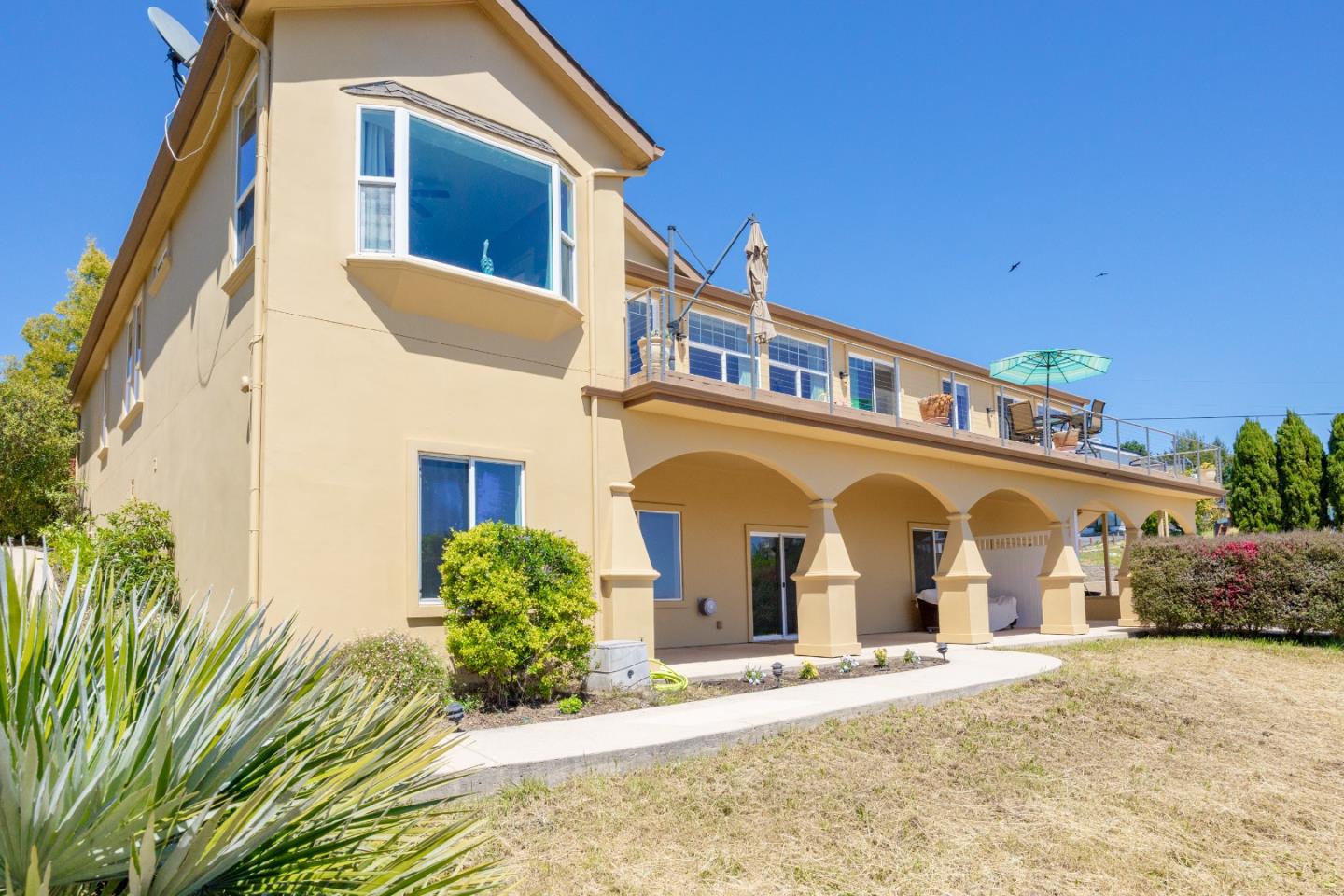 Detail Gallery Image 62 of 68 For 960 Smith Rd, Watsonville,  CA 95076 - 5 Beds | 4 Baths