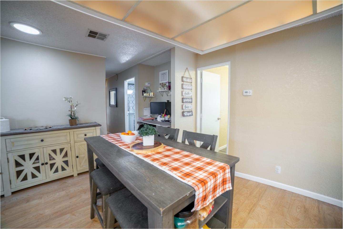 Detail Gallery Image 17 of 34 For 49 Blanca Ln #310,  Watsonville,  CA 95076 - 3 Beds | 2 Baths