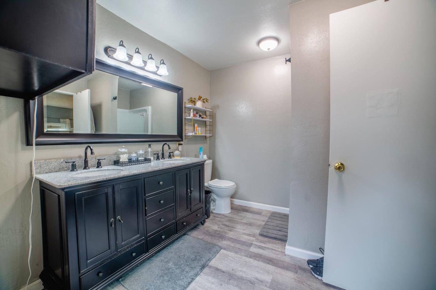 Detail Gallery Image 21 of 34 For 49 Blanca Ln #310,  Watsonville,  CA 95076 - 3 Beds | 2 Baths